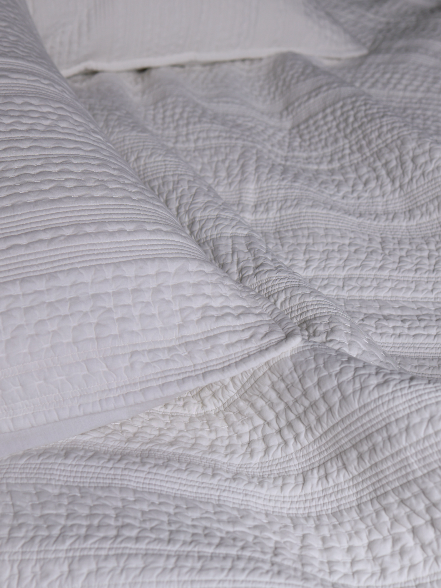 Opal Bedspread Set