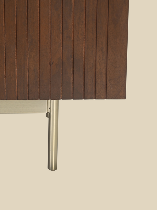 Jenna Mango Wood Media Unit