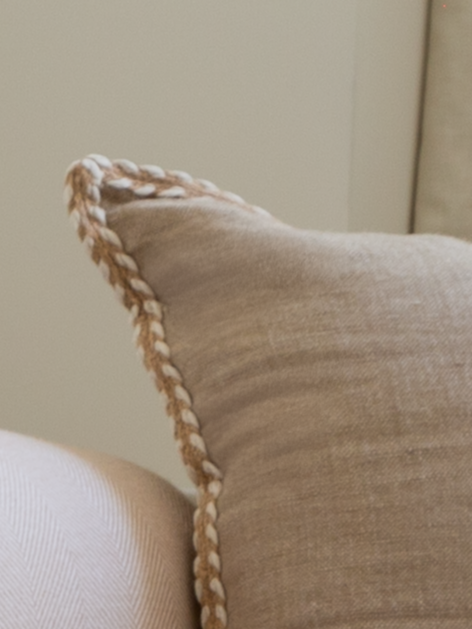 Hamir Beige Hand-woven Cushion