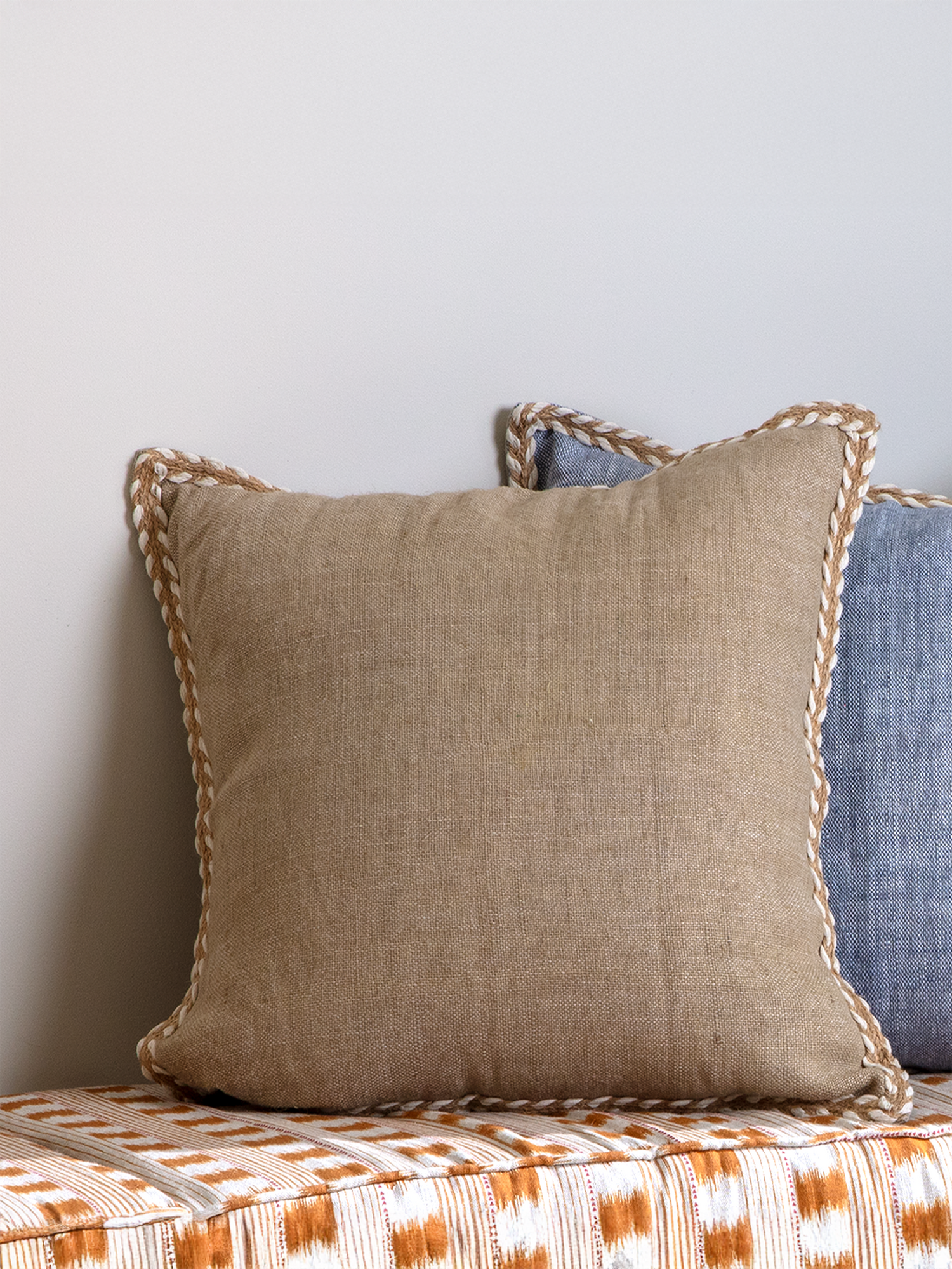 Hamir Beige Hand-woven Cushion