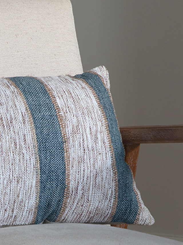 Mirooh Hand-woven Cushion