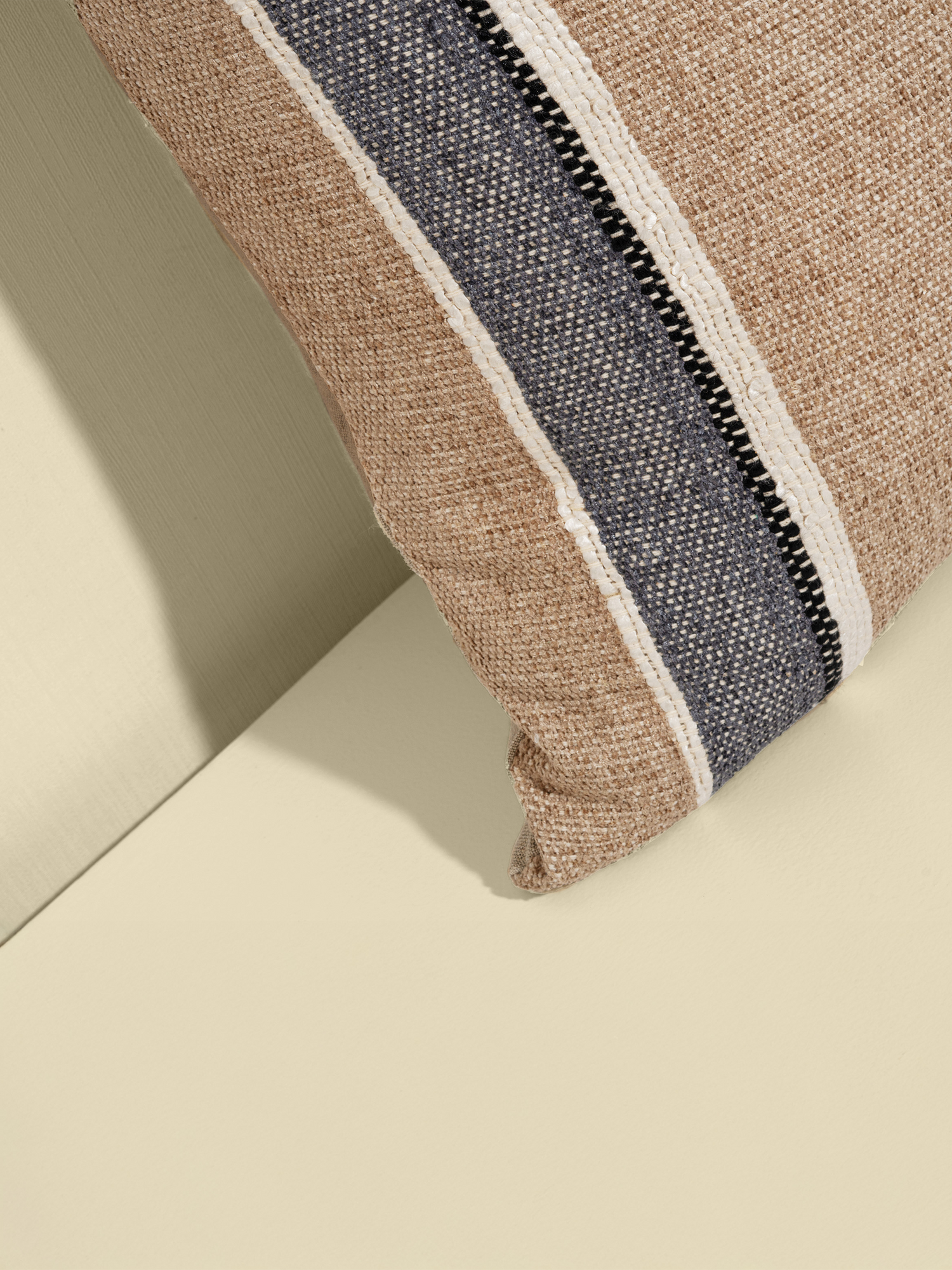 Alaya Hand-woven Cushion