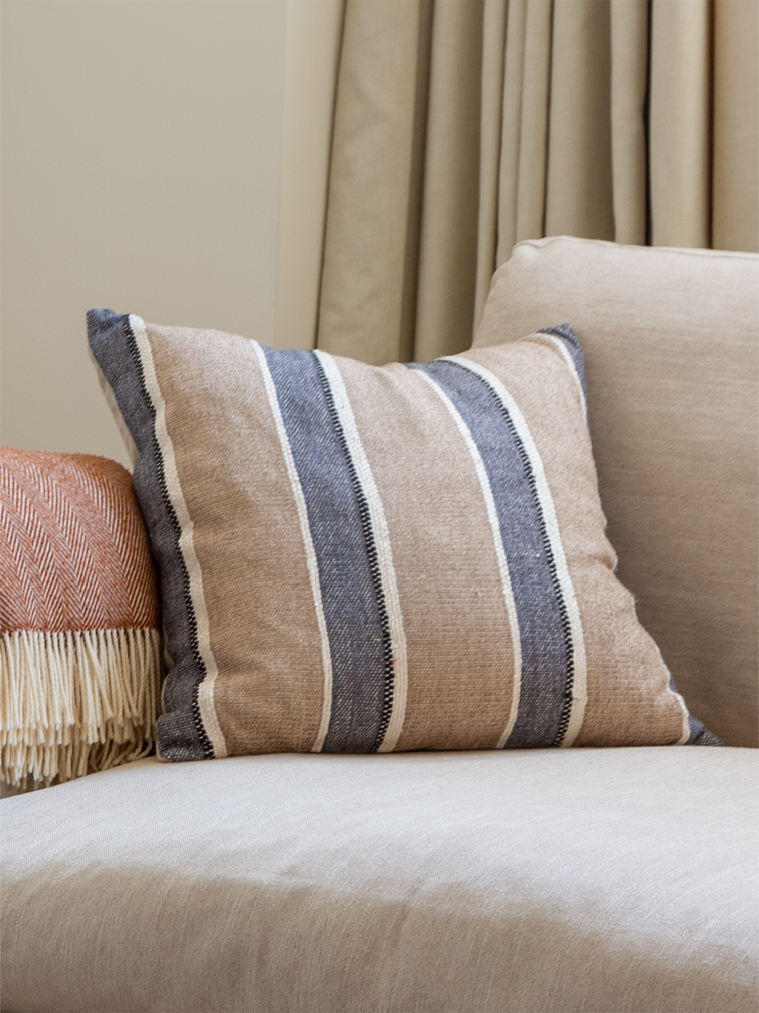 Alaya Hand-woven Cushion