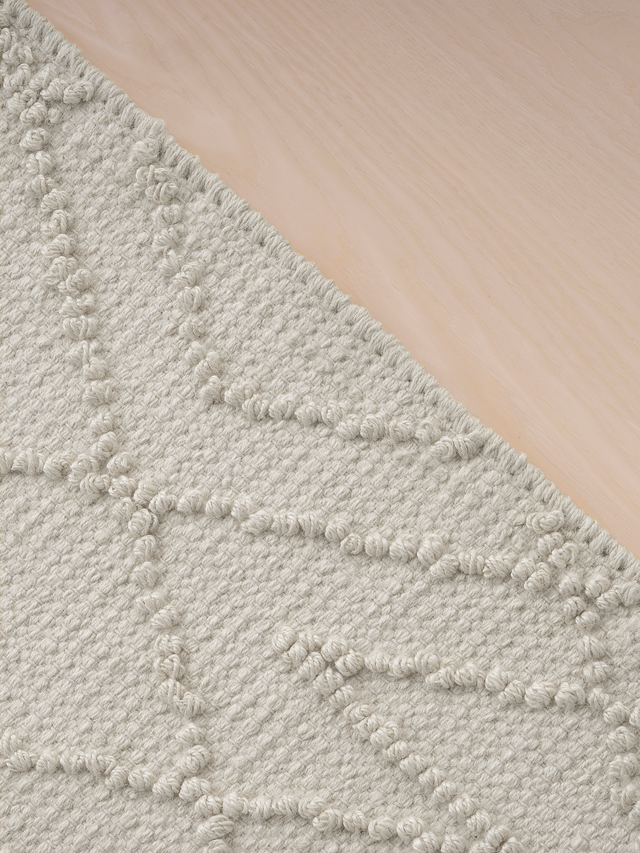 Aubrey Hand-woven Jute Rug