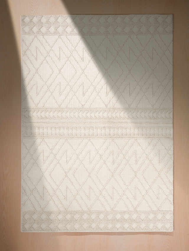 Aubrey Hand-woven Jute Rug