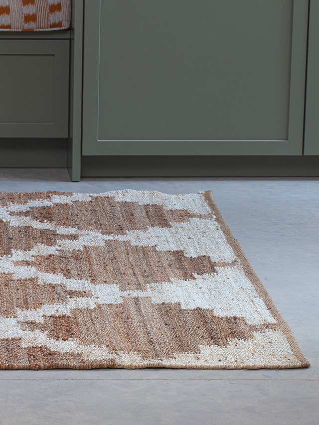 Arden Hand-woven Jute Kilim