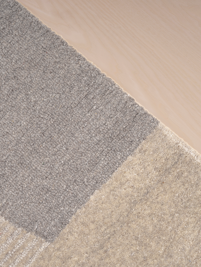 Azari Hand-tufted Wool Rug