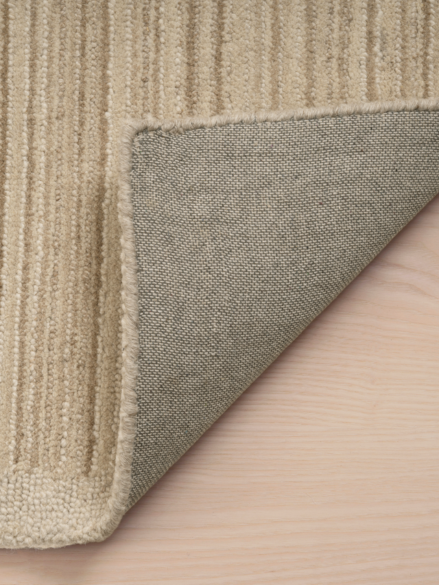 Ailany Hand-tufted Wool Rug