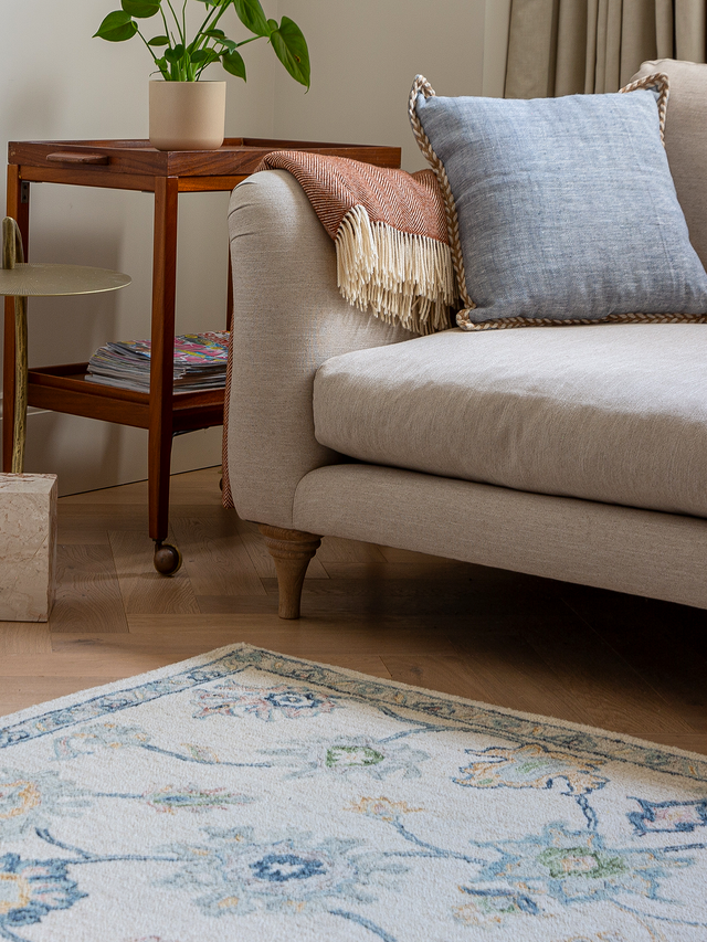 Zahana Hand-tufted Wool Rug