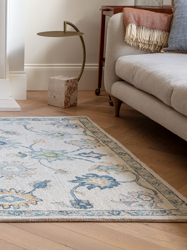 Zahana Hand-tufted Wool Rug