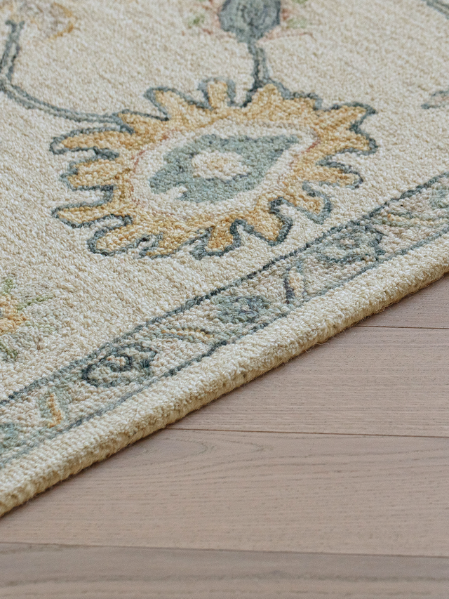 Zahana Hand-tufted Wool Rug