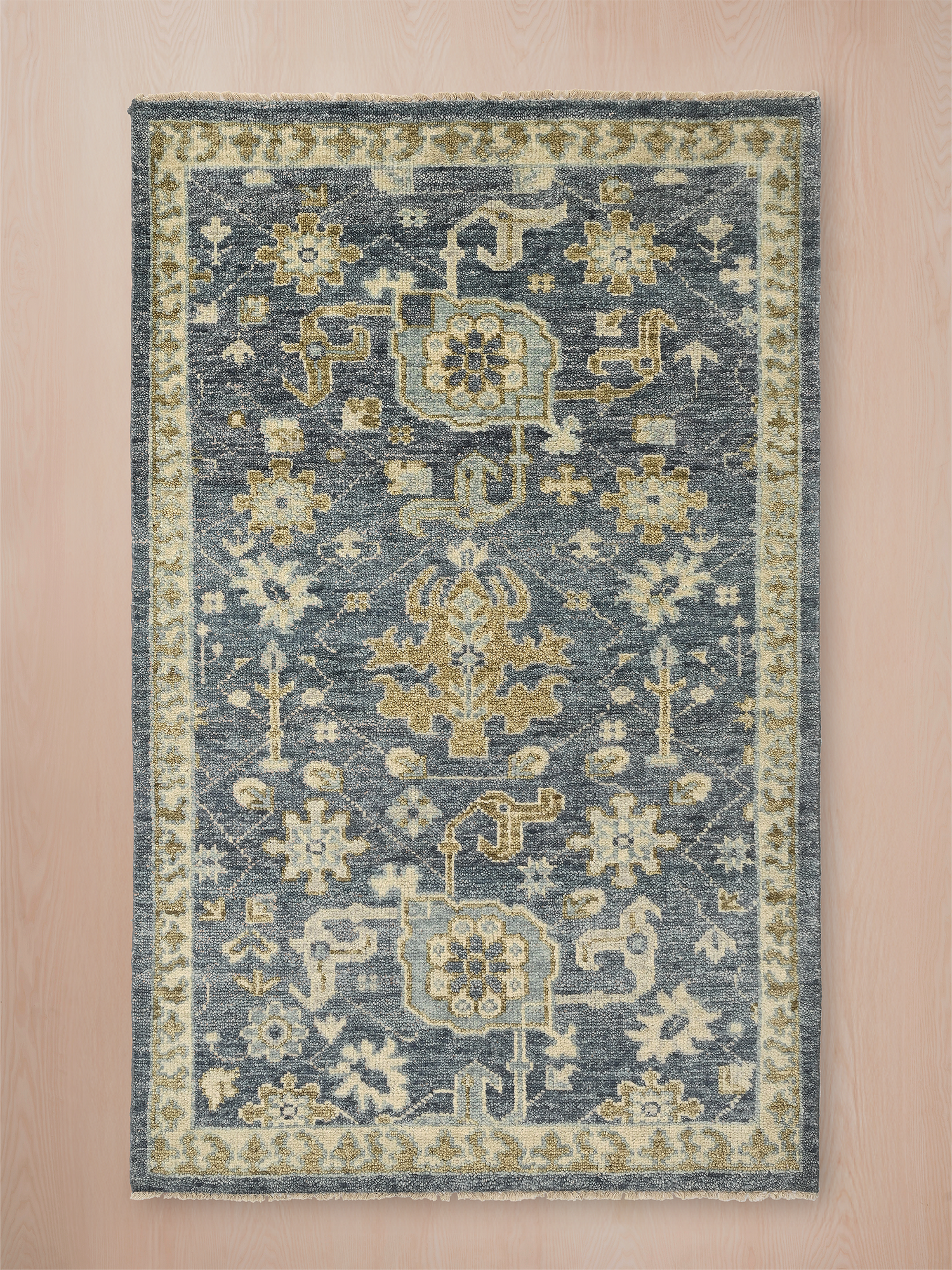 Bloomville Hand-knotted Wool Rug