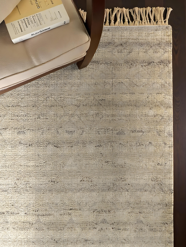 Numa Hand-knotted Wool Rug
