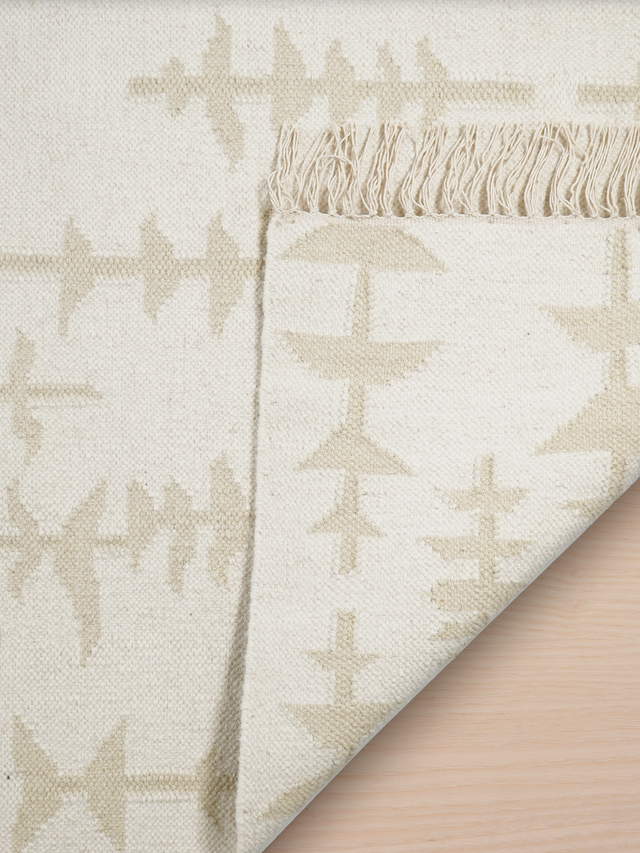 Amreen Hand-woven Wool Rug