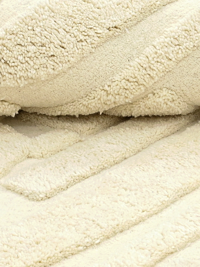 Sally Hand-tufted Wool Rug