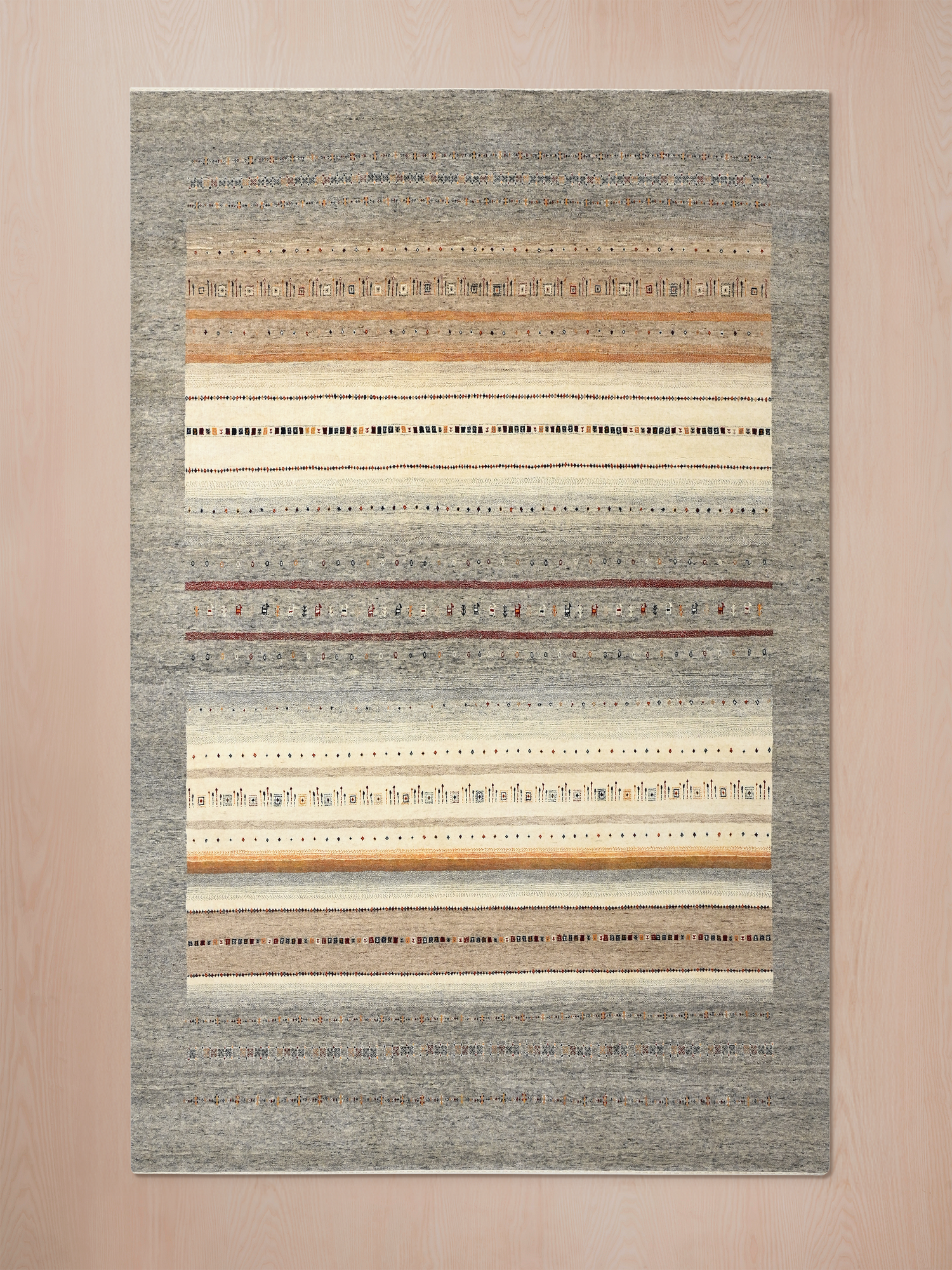 Enchanted Heritage Hand-knotted Wool Rug