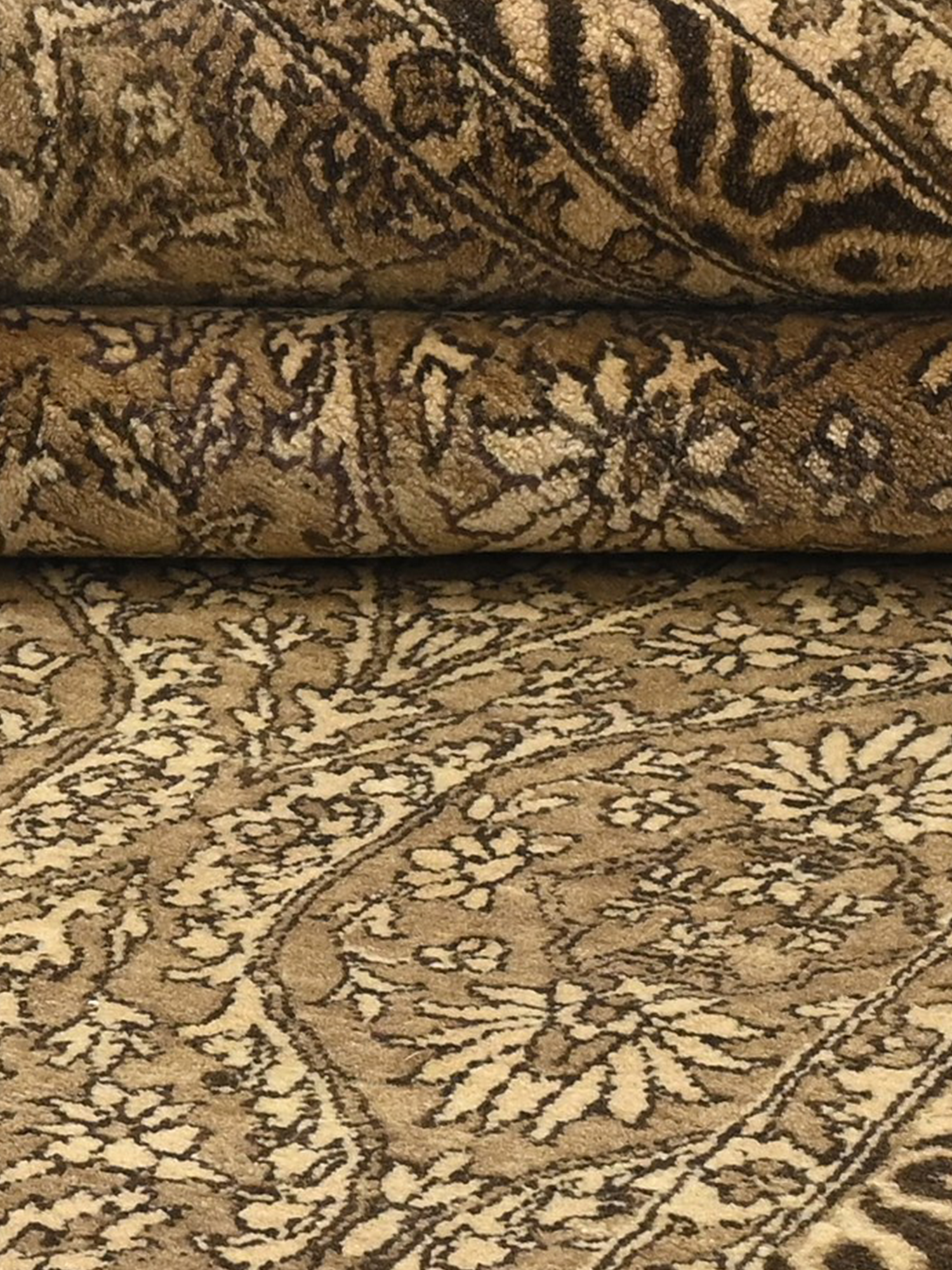 Beni Heritage Hand-knotted Wool Rug