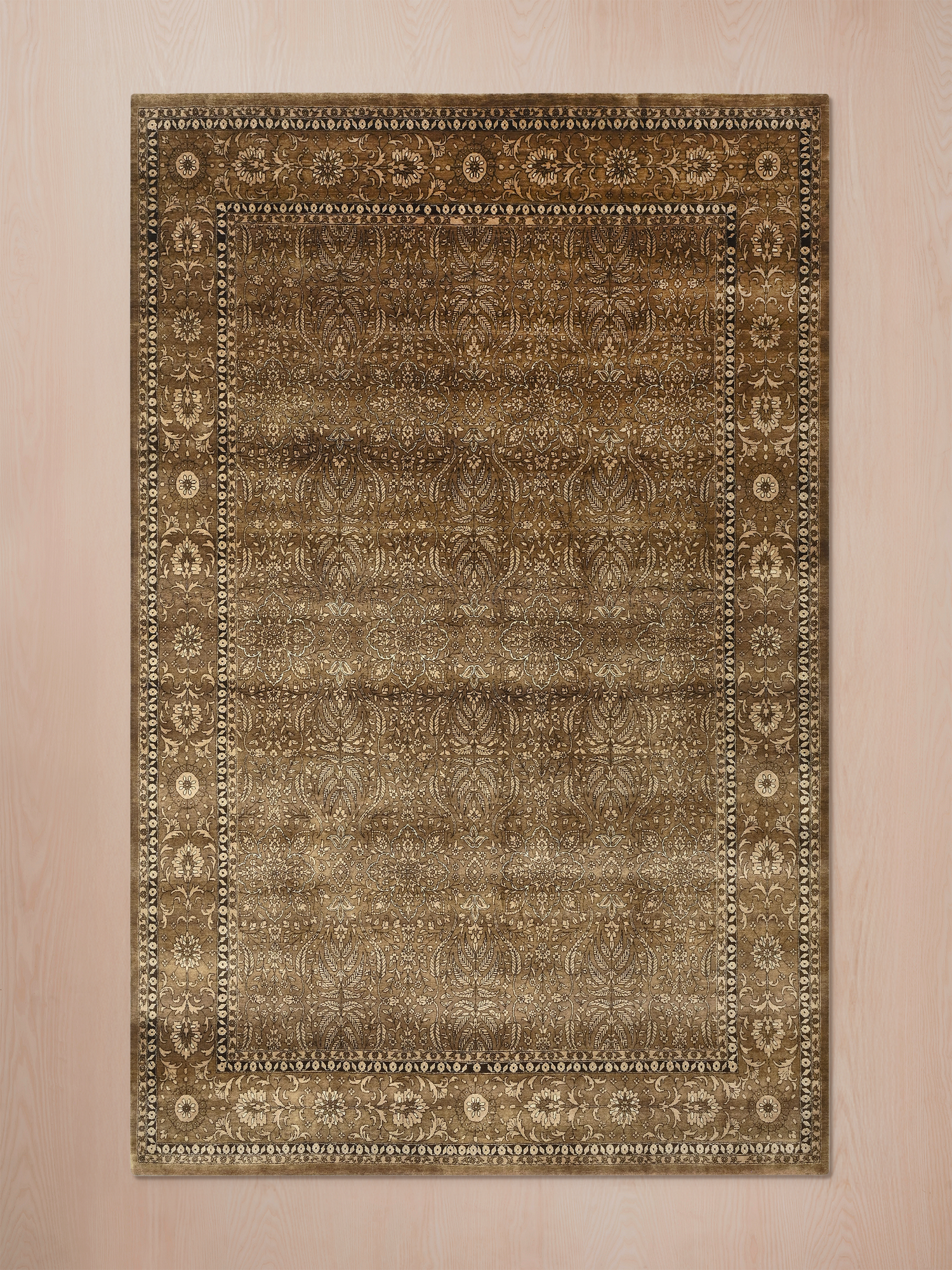 Aiza Heritage Hand-knotted Wool Rug