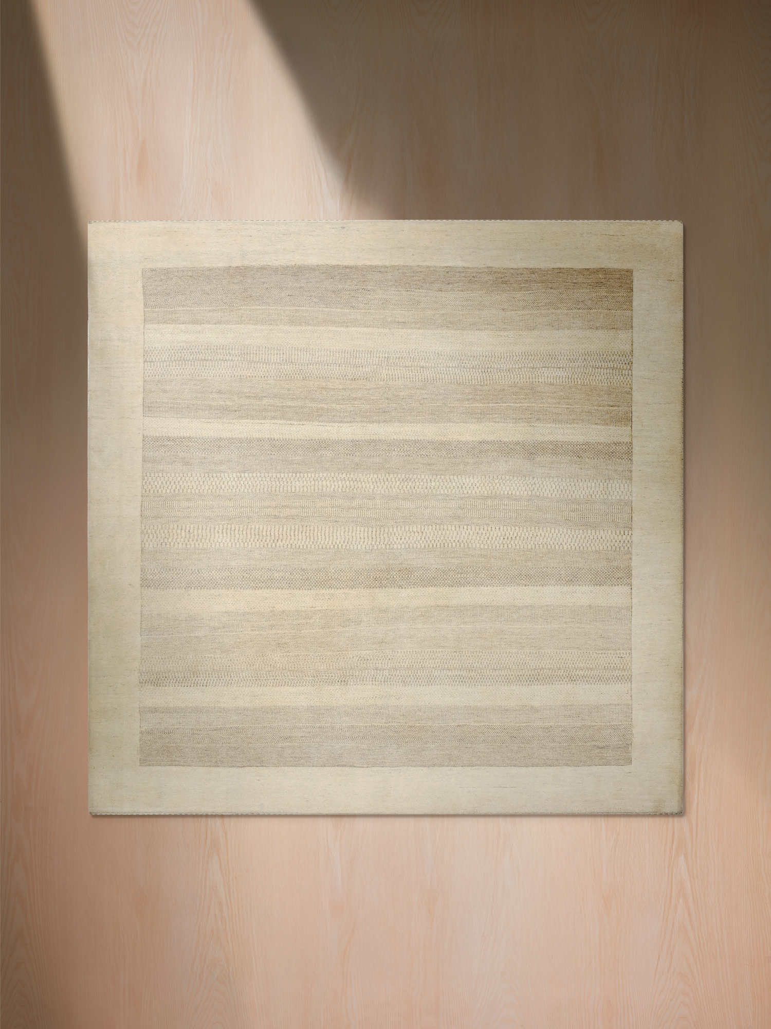 Zyra Heritage Hand-knotted Wool Rug