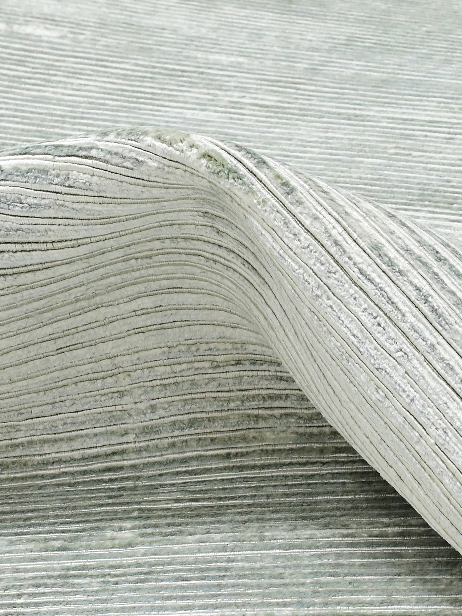 Natalie Handloom Banana Silk Rug