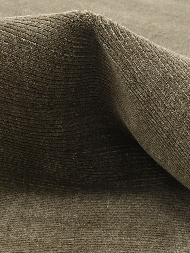 Rumi Green Handloom Wool Rug