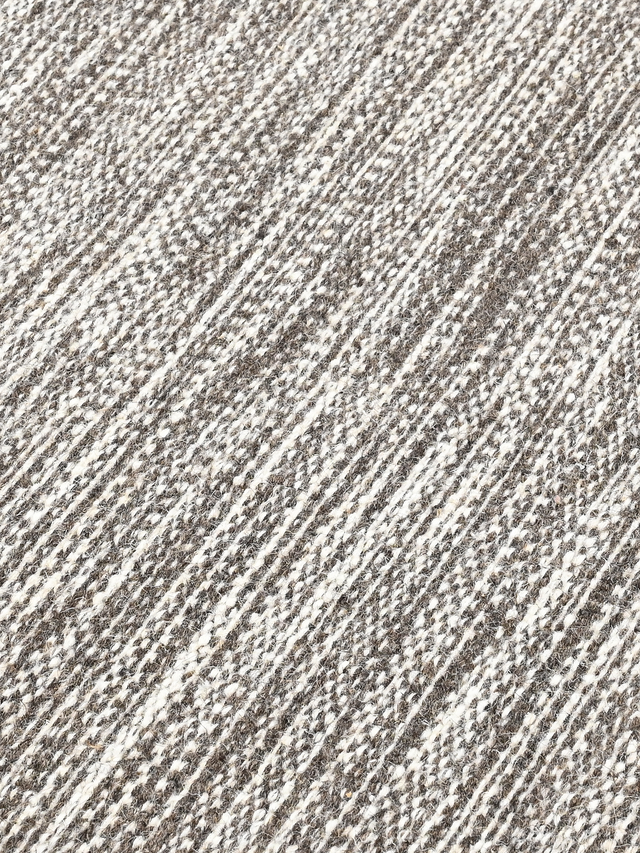 Haroon Hand-woven Round Wool Rug