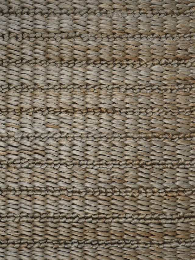 Aamil Hand-woven Jute Rug