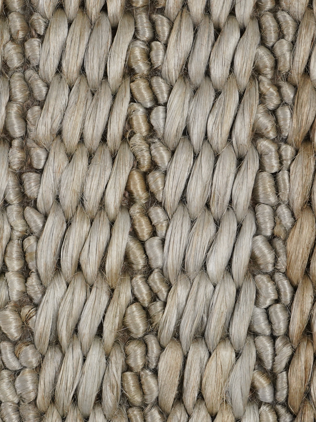 Aamil Hand-woven Jute Rug