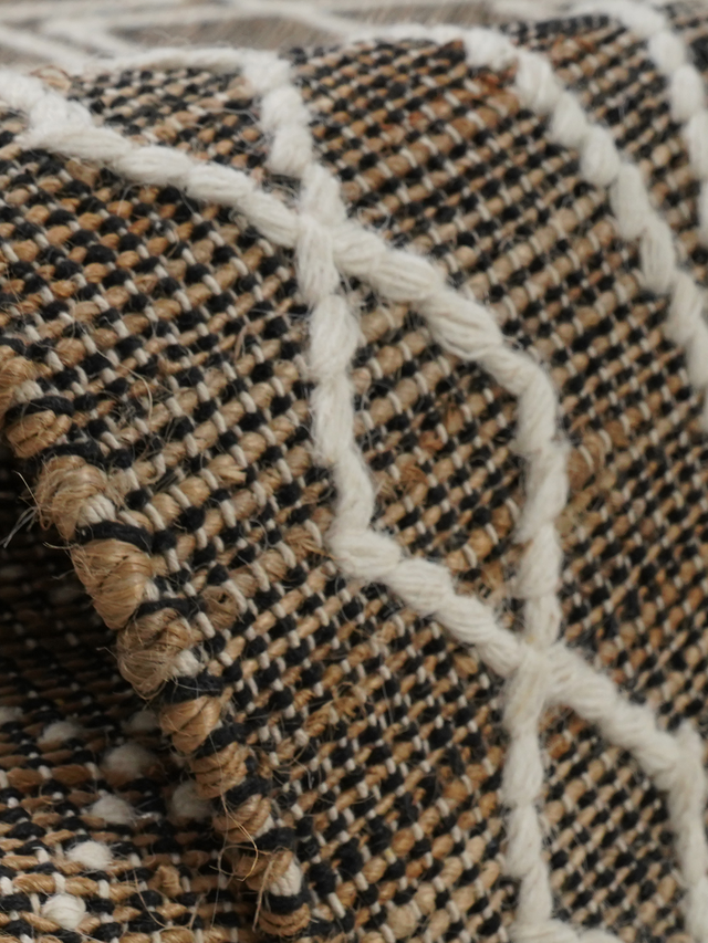 Nira Hand-woven Jute Rug