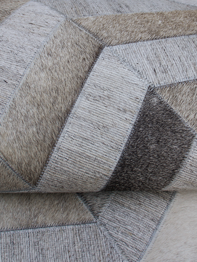 Aariz Hide & Wool Rug