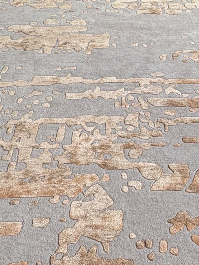 Zaren Hand-tufted Wool & Tencel Rug