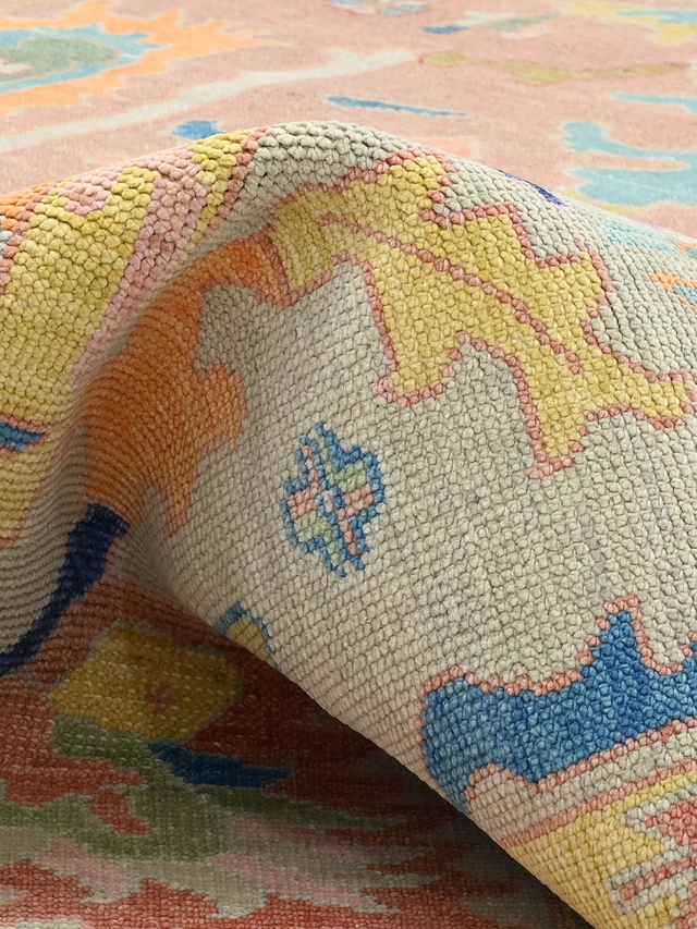 Vaayu Hand-knotted Wool Rug