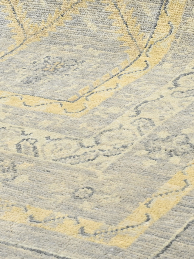 Suhana Hand-knotted Wool Rug