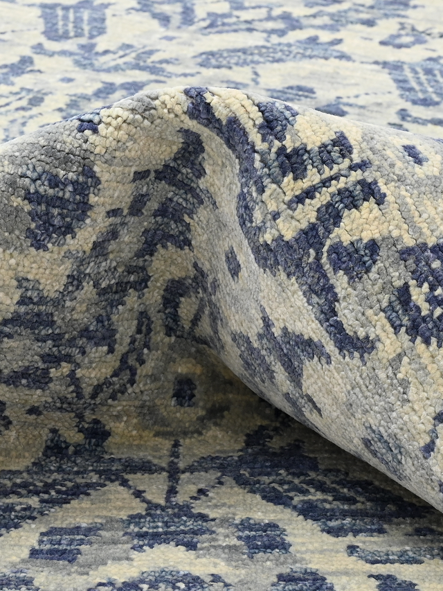 Mavis Hand-knotted Wool Rug