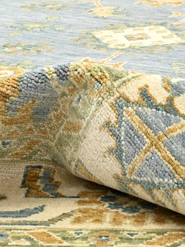 Dovie Hand-knotted Wool Rug