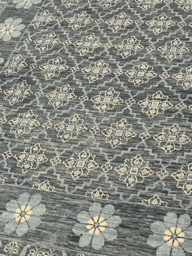 Oriana Hand-knotted Wool Rug
