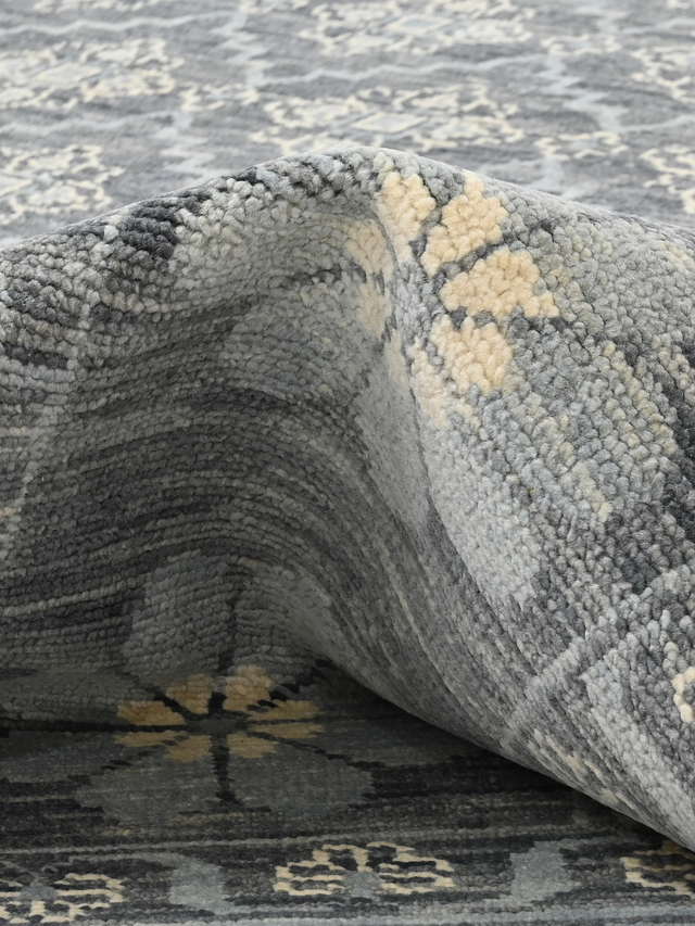 Oriana Hand-knotted Wool Rug