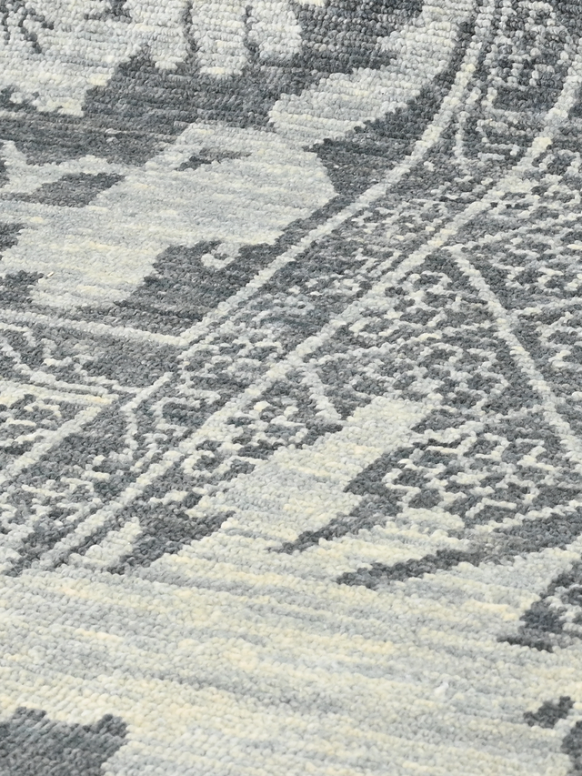 Lumira Hand-knotted Wool Rug