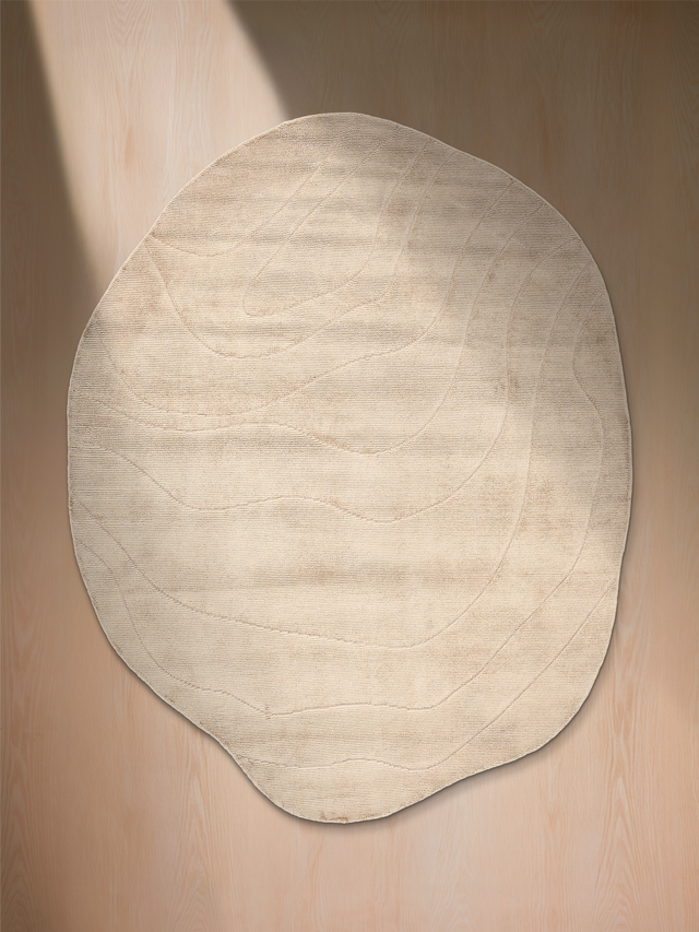 Siyana Hand-woven Organic Rug