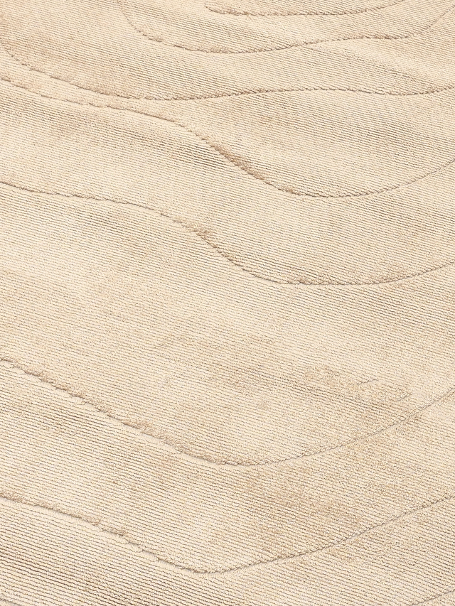 Siyana Hand-woven Organic Rug