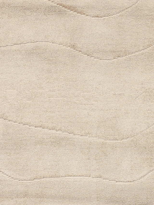 Siyana Hand-woven Organic Rug