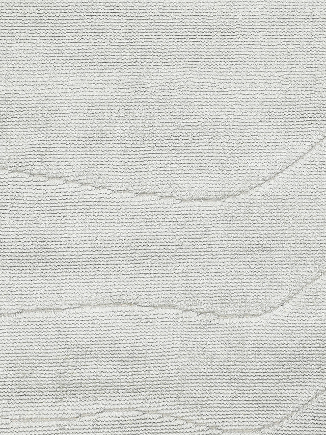 Riyana Hand-woven Organic Rug