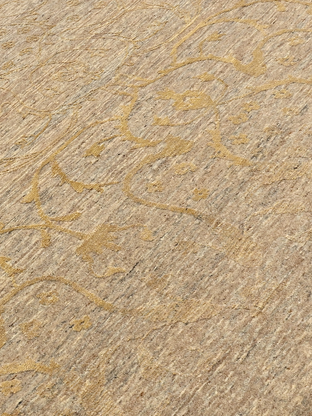 Lucid Hand-knotted Wool & Silk Rug