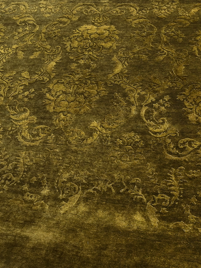 Nomadic Hand-knotted Wool & Silk Rug