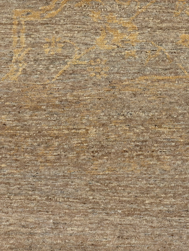 Aprezo Hand-knotted Wool & Silk Rug