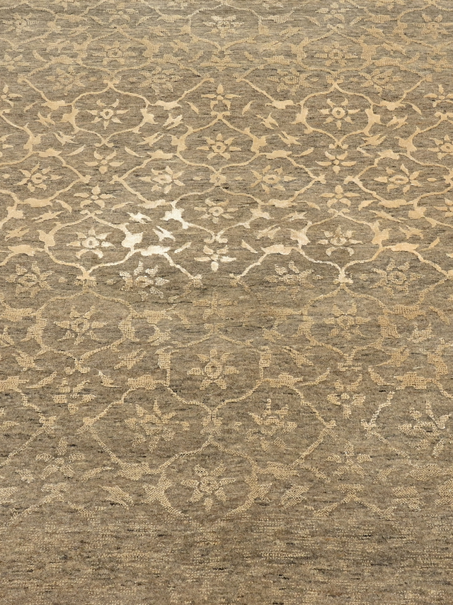 Mode Hand-knotted Wool & Silk Rug