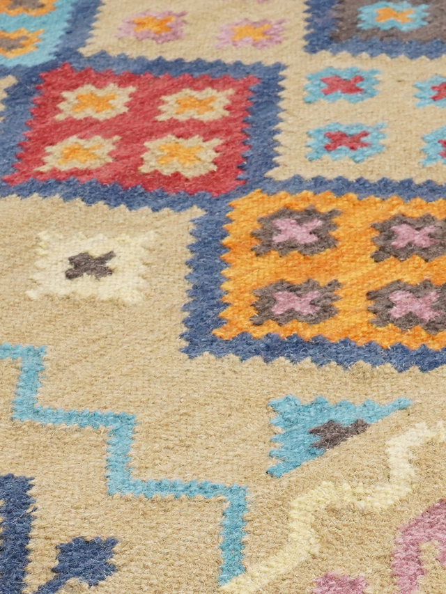 Mervyn Hand-woven Wool Rug