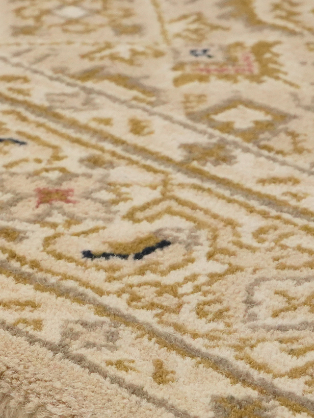 Rebekah Hand-knotted Wool Rug