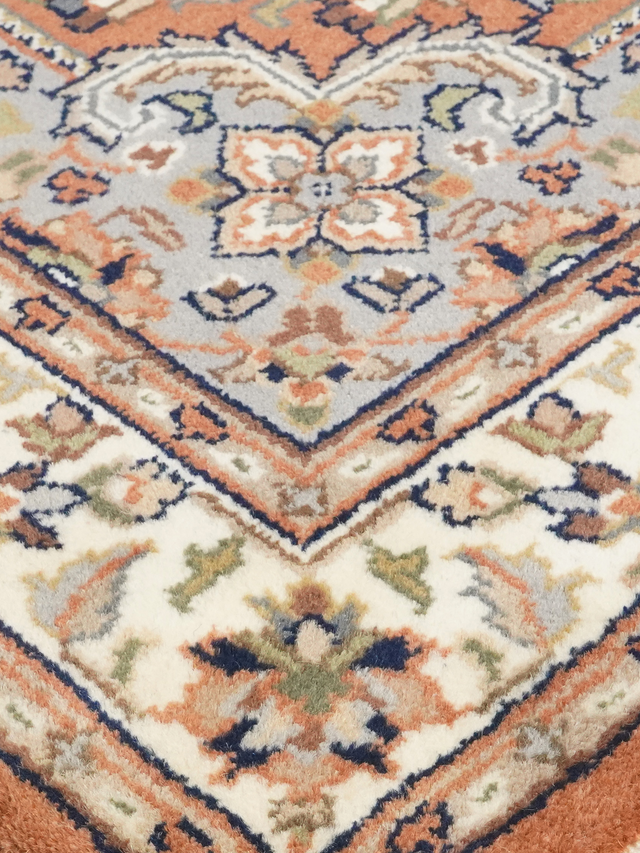 Mhairi Hand-knotted Wool Rug