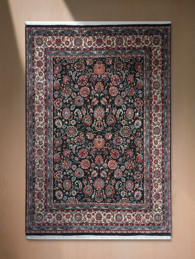 Rhianne Hand-knotted Wool Rug